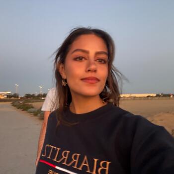 Babysitter in Anglet: Carmen victoria