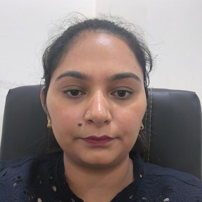 अहमदाबाद में बेबीसिटिंग की नौकरी: Vaishali