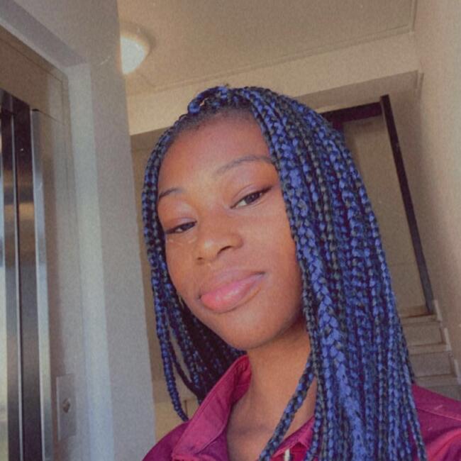 Babysitter in Houilles: Ruth