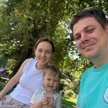Job de garde d'enfants à Bucarest: job de garde d'enfants Alin