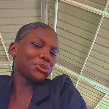 Babysitter in Montego Bay: Tamasha