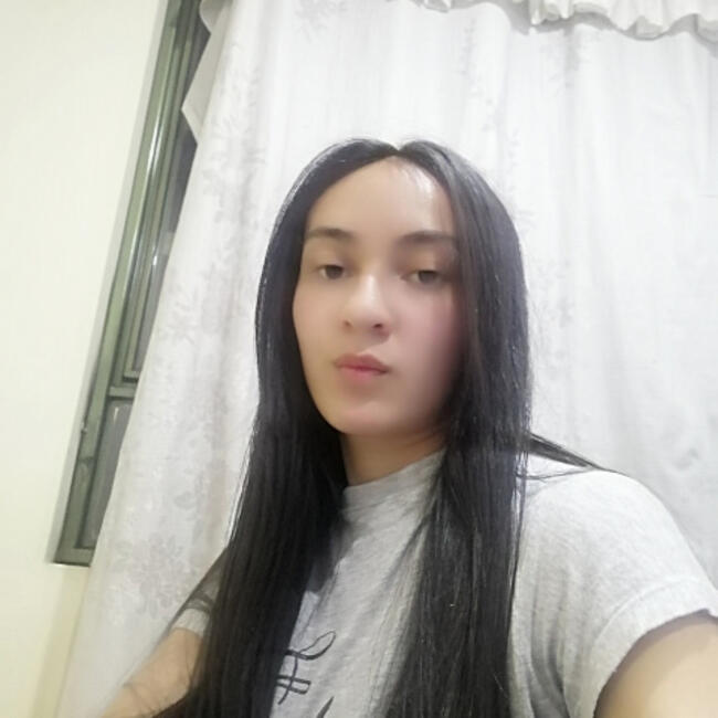 Babysitter in Mosquera: Angie