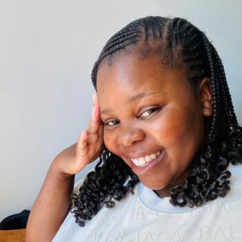 Babysitter Cape Town: Grace Mushambi