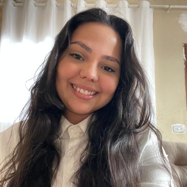 Babá em Hortolândia: Isabelly karina