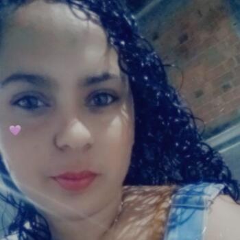 Babá em Camaçari: Vanessa