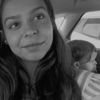 Babysitter em Beja: Maria clara