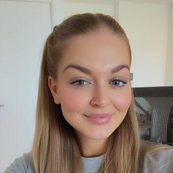 Babysitting job in Sunshine Coast: babysitting job Julia