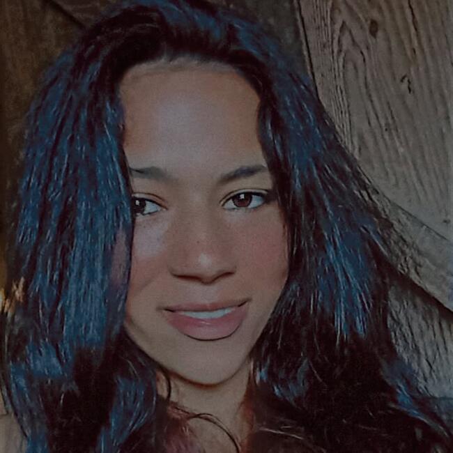 Babysitter in Joinville: Kamilly