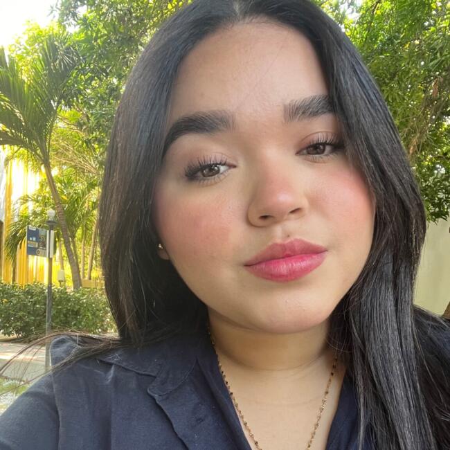 Niñera en Santa Marta: Valentina