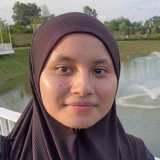 Pengasuh di Semenyih: Aisyah