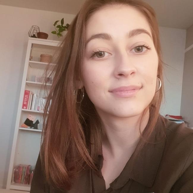 Babysitting job in Haute-Rivoire: Léa