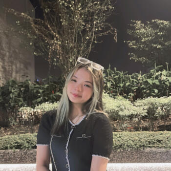 Babysitter in Singapore Island: Ice