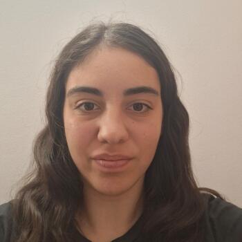 Canguro en Pineda: Camila