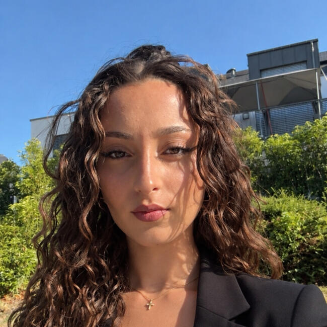 Baby-sitter à Paris: Catarina
