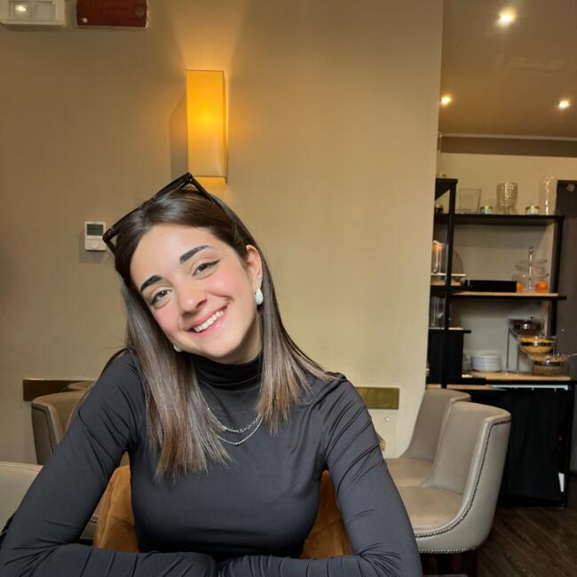 Babysitter a Roma: Valentina
