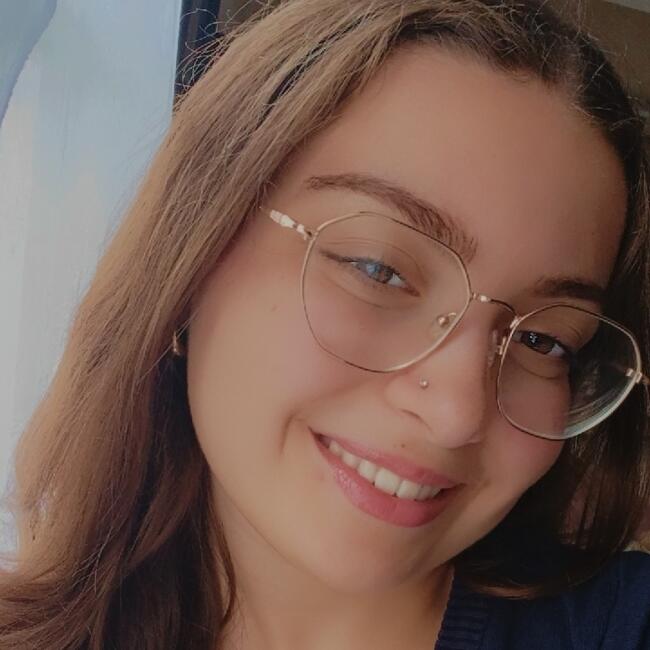 Babysitter in Colleville-Montgomery: Louane