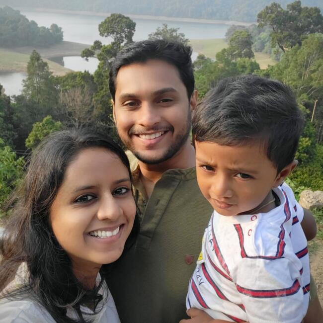 बंगलौर में बेबीसिटिंग की नौकरी: Sony