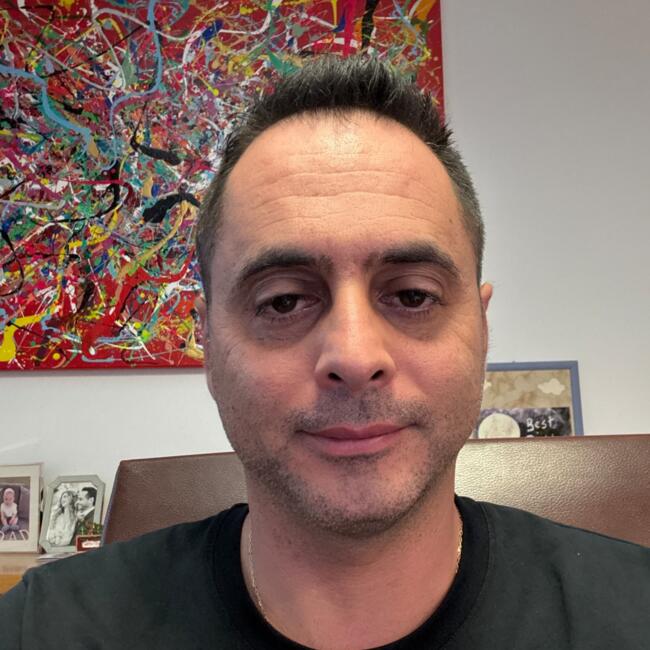 Babysitting job in Germasogeia: Paris