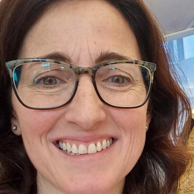 Trabajo de canguro en Alcoy: Irene