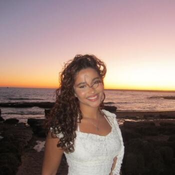 Babysitter in Linda a Velha: Adriana
