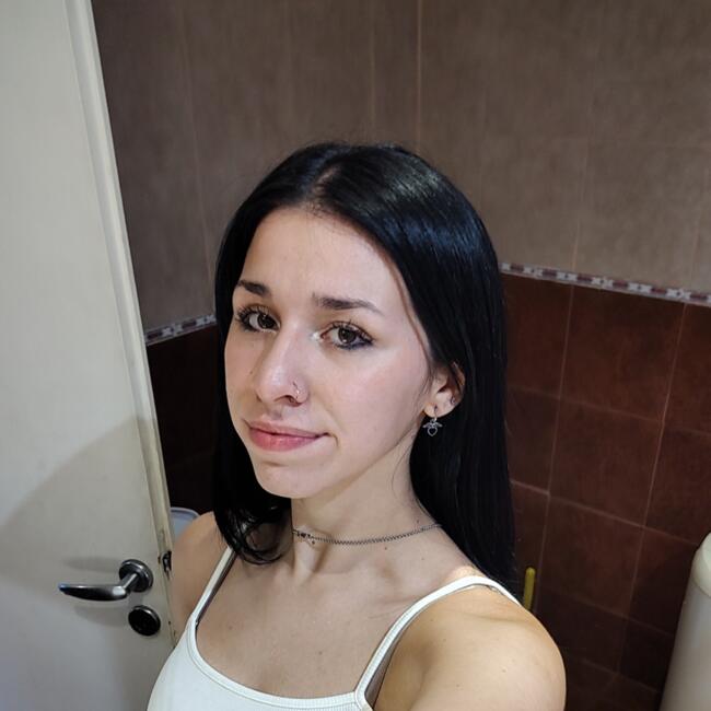 Babysitter in Morón: Melany
