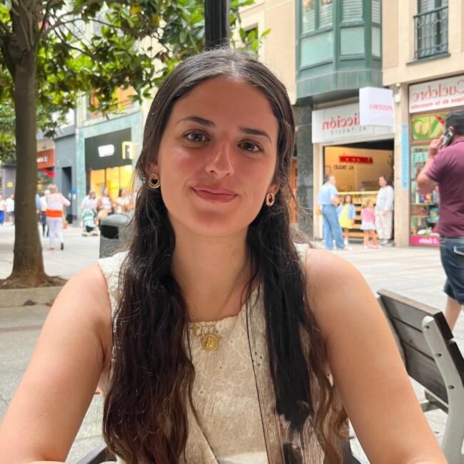 Babysitter in Gijón: Sara