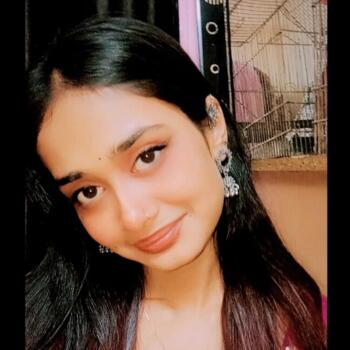 Babysitter in Mumbai: Preeti