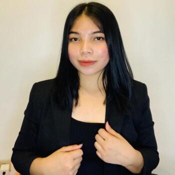 Pengasuh di Kuala Lumpur: Kristine