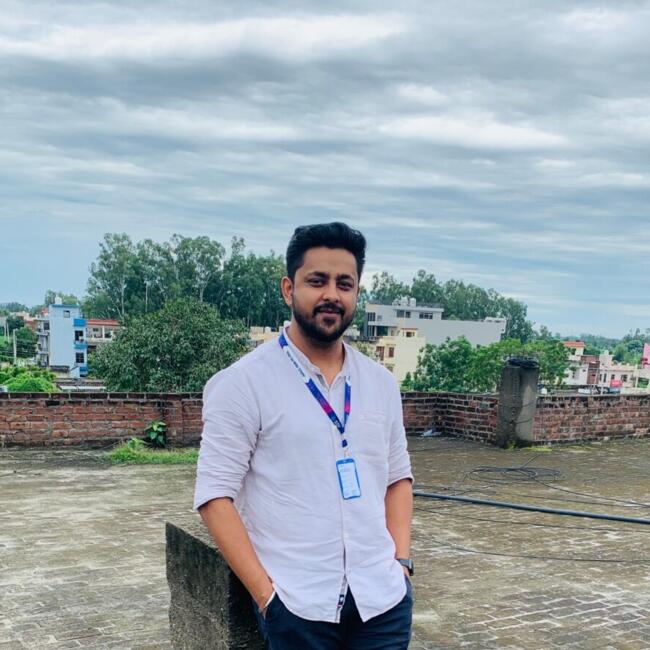 Babysitting job in Zerakpur: Pankaj