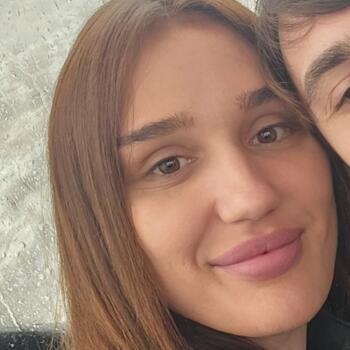 Babysitter in Belgrade: Tyana