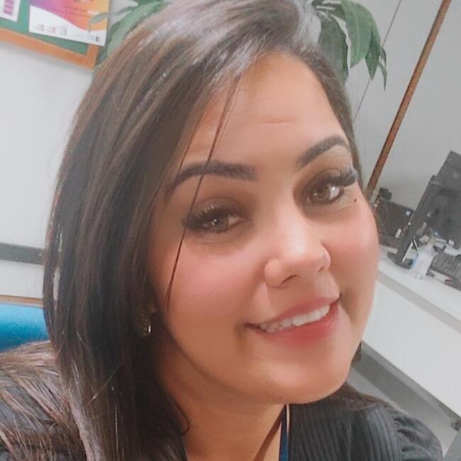 Emprego de babá em Brasília: Rafaela Pereira