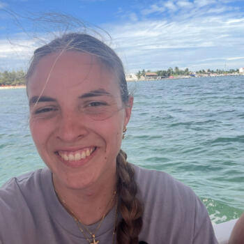 Babysitter Châteauroux: Sarah