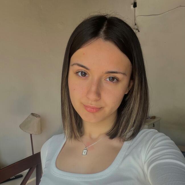 Babysitter in Paraná: Valentina