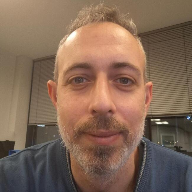 Δουλειά για babysitter στην περιοχή Μοσχάτο: Gavin