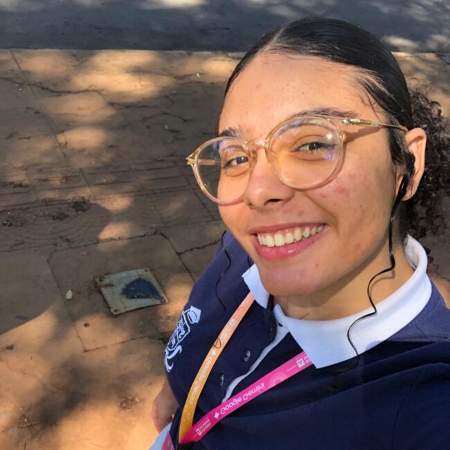 Babysitter in Sabará: Maria