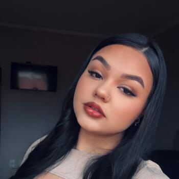 Babysitter in Jaguariúna: Evellyn