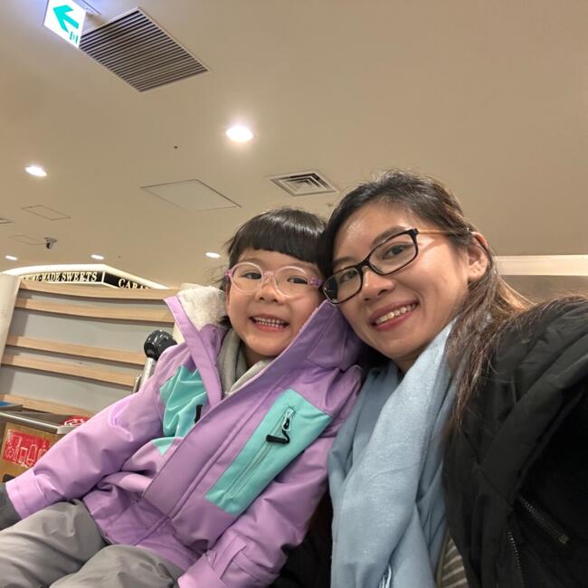 Babysitting job in Singapore: Janice