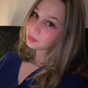 Babysitter Angers: Emy