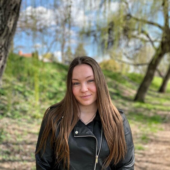 Bébiszitter Balástya területén: Marcsi