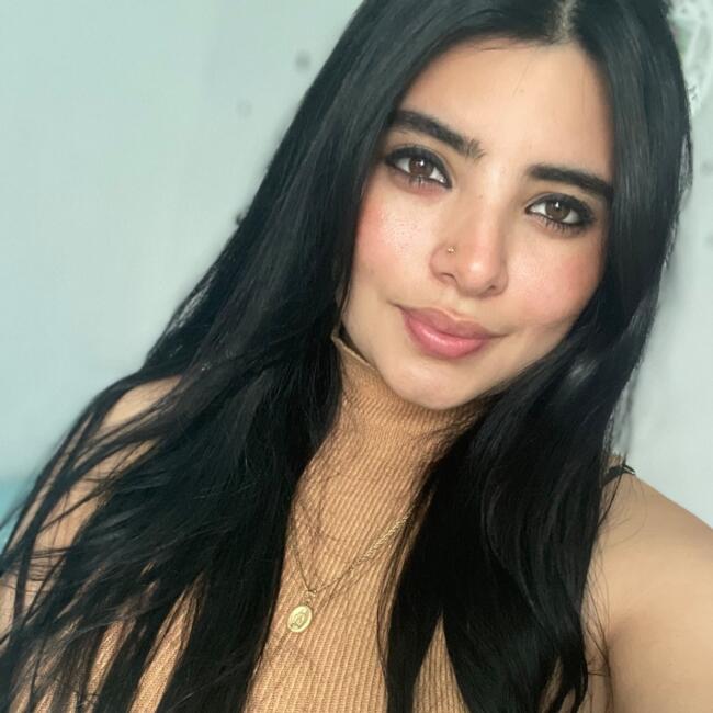 Nanny in Torrejón de Ardoz: Laura camila