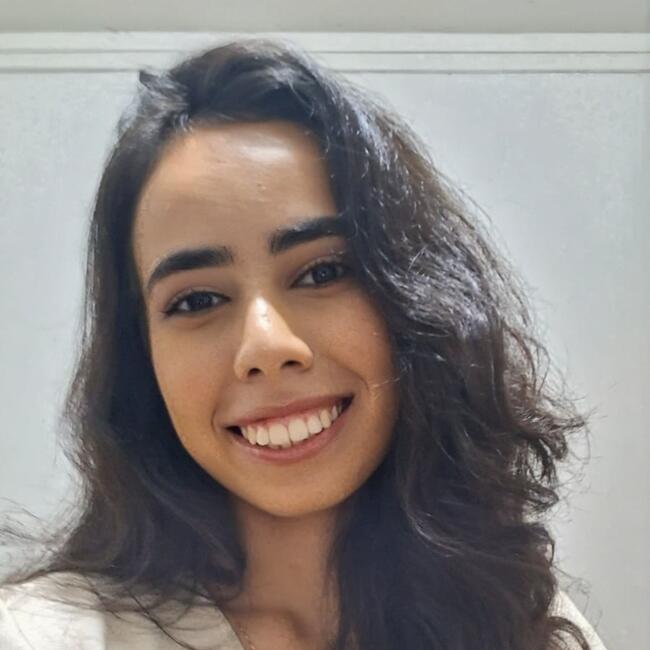 Babá em Uberlândia: Leticia