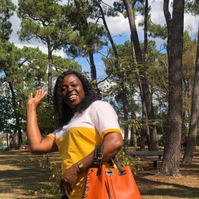 Babysitter in Le Mans: Jocelyne