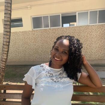 Babysitter in Jaboatão dos Guararapes: Taciana