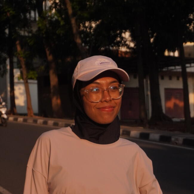 Lowongan pekerjaan babysitting di Kota Semarang: Yunira