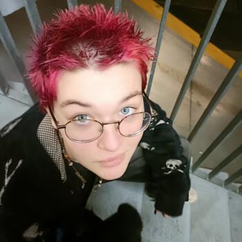 Babysitter in Nantes: Elio