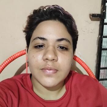 Babysitter in Recife: Maria