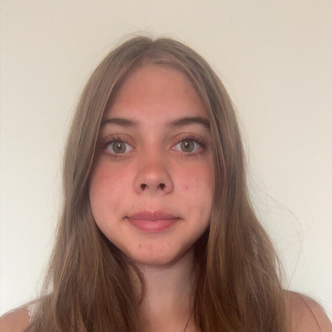 Babysitter in Warwick: Millie