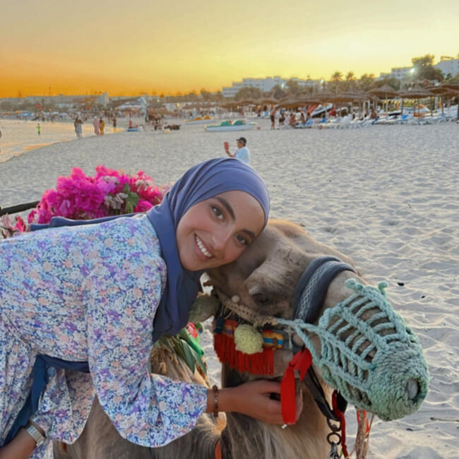 Babysitter in Koekelberg: Latifa