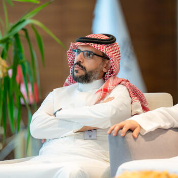 وظيفة جليسة أطفال في أبوظبي: فرص عمل كجليسة أطفال Talal