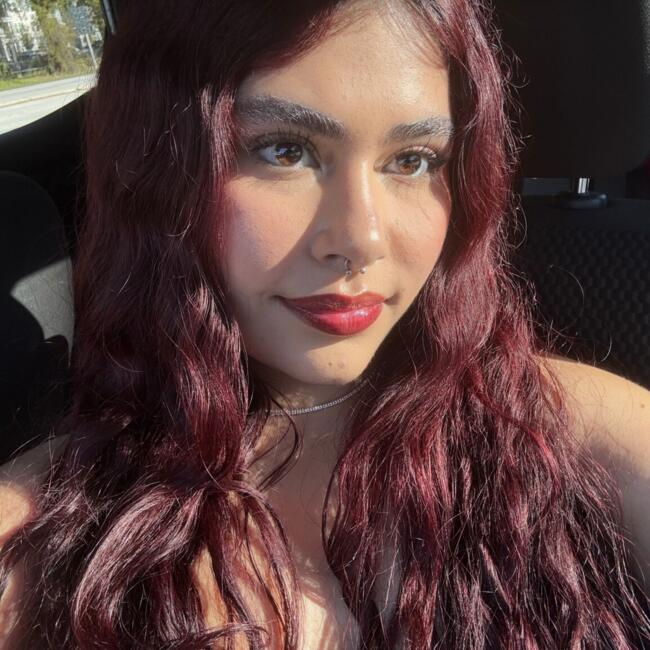 Babysitter in Tampa: Valeria